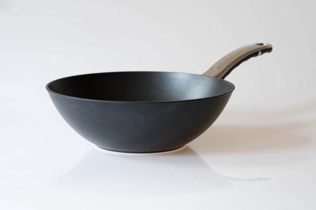 Titanový wok 30 cm s poklicí BAF Gigant new line indukce
